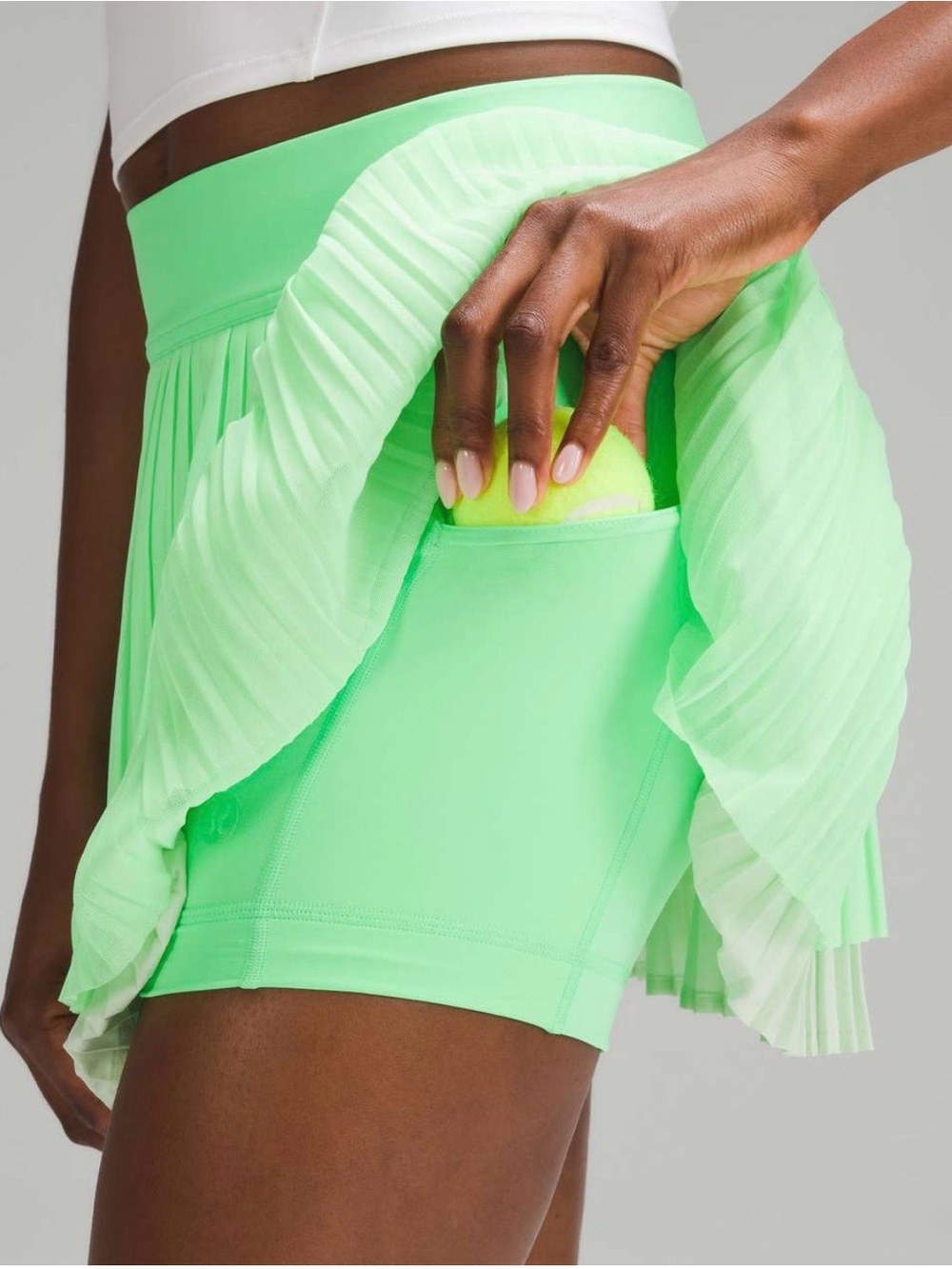 Lululemon Asymmetrical Layered HR Tennis Skirt Pleated Green Size 2